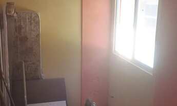 Imagem 4: Aluga-se KITNET Casa com 1 dormitório