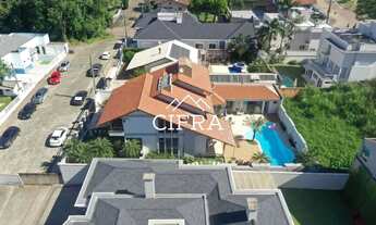 Imagem 5: Casa de Alvenaria - Venda - 03 dormitórios - 478m2 - Semi Mobiliada - Alto Padrão - Piscin