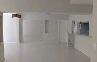 Imagem 5: Apartamento para aluguel possui 173 metros quadrados com 3 quartos