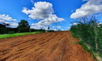 Imagem 7: Lotes com Valores de Oportunidades em Condomínio Maravilhoso de Casa Branca
