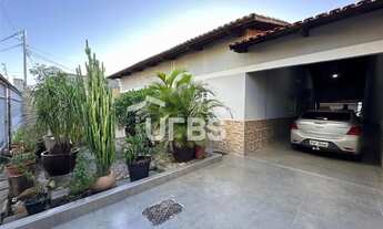 Imagem 2: CASA GRANDE, 3 QUARTOS, UM SUÍTE, DOIS BANHEIROS SOCIAIS, SEIS GARAGENS COBERTAS, DUAS VAG