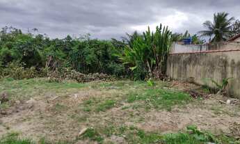 Imagem 2: Terreno totalmente plano em Jaconé - temos 3 lotes