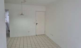 Imagem 7: Apartamento três quartos , com suíte 70 m² ,área de lazer no Espinheiro