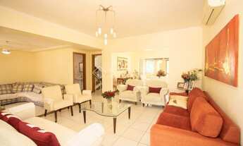 Imagem 6: Casa para venda tem 318 metros quadrados com 4 quartos em Trindade - Florianópolis - SC