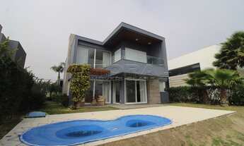 Imagem 6: Belíssimo sobrado beira lago, com perfeita localização dentro do condomínio Celebration