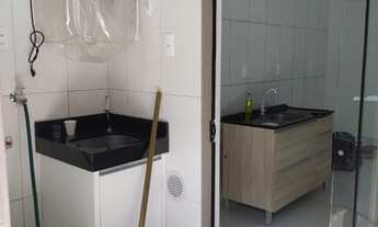 Imagem 3: Sobrado com alto padrão de acabamento e duas suítes no Bom Retiro - Joinville - SC