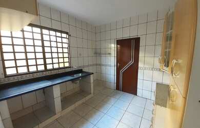 Imagem 15: Casa para venda tem 260 metros quadrados em Conjunto Anhanguera - Goiânia - Goiás