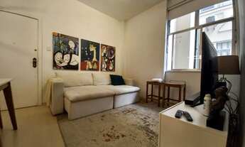 Imagem 2: Ótimo 2 quartos no Coração de Ipanema com vaga