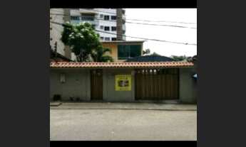 Imagem 1: Casa para venda com 180 metros quadrados com 3 quartos em Parque 10 de Novembro - Manaus