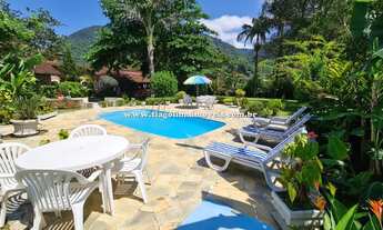 Imagem 2: Casa com 03 Dormitórios em Terreno Espaçoso a Venda na Lagoinha - Ubatuba - SP