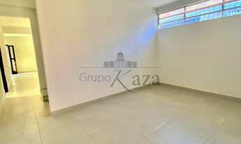 Imagem 2: Casa Comercial Residencial - Vila Ema - 3 Dormitórios - 200m² - Aceita Permuta