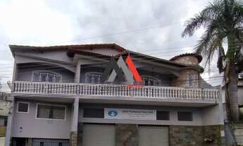 Imagem: Maravilhosa Casa Mobiliada em Itaúna !!