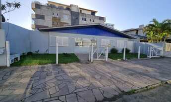 Imagem 2: Casa para aluguel tem 100 metros quadrados com 4 quartos em Centro - Torres - RS