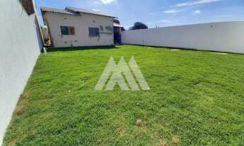 Imagem 3: Casa de 104m² com 02 quartos e 01 suíte, área de churrasco e gramada