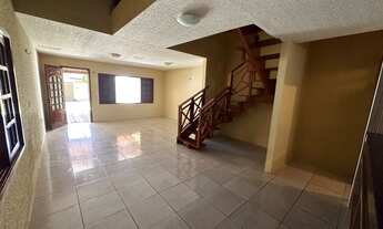 Imagem: Casa duplex para venda em condomínio fechado