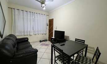 Imagem: A poucas quadras da praia, 2 quartos, sala