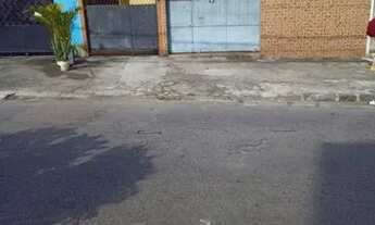 Imagem 3: Casa fundos 1 salao 1 quartão cozinha banheiro área. R$ 180 mil. Aceito /carta/fgts