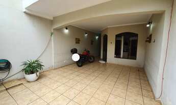 Imagem 3: Lindíssimo Sobrado para venda com 3 Dormitórios e 1 Suíte