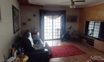 Imagem: Jundiaí - Casa Padrão - Vila Maringá