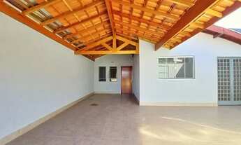 Imagem: Casa para aluguel, 3 quartos, 1 suíte