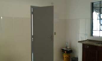 Imagem 4: Casa Térrea para aluguel( fundos) com 47 m² com 1 quarto em Vila Marina - Santo André - SP