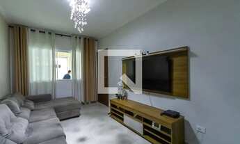 Imagem: Casa à Venda - Assunção, 3 Quartos, 200