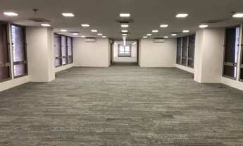Imagem 2: Conjunto comercial de 420m² com 6 vagas na Bela Vista
