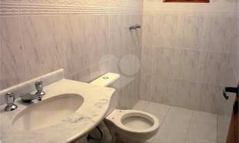 Imagem 7: Linda casa de 04 dormitórios em condomínio fechado na Saúde