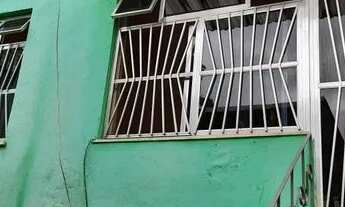 Imagem 2: Casa tipo apartamento, toda em alumínio, e reformada