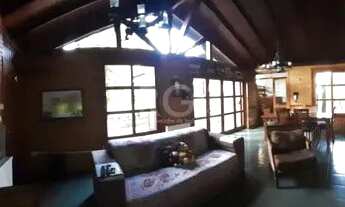 Imagem 3: Casa para Venda - 240m², 1 dormitório, sendo 2 suites, 2 vagas - Vila Maggi