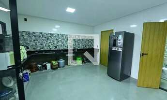 Imagem 4: Casa para Aluguel - Bairro Ildan, 3 Quartos, 210 m2