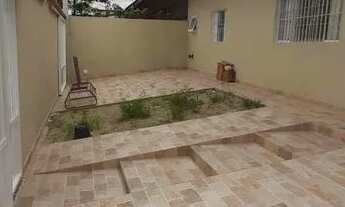 Imagem 3: Excelente casa com 3 dormitórios sendo 1 suite área gourmet com piscinapor R$ 650.000.00