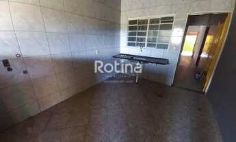 Imagem 5: Casa para aluguel, 3 quartos, 1 suíte, 2 vagas, Brasil - Uberlândia/MG - R$ 1.700,00