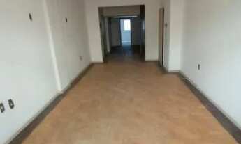 Imagem 3: IMOBILIÁRIA SCHOTKIS ALUGA APARTAMENTO DE 03 DORMITÓRIOS, 1º ANDAR, DE FRENTE, COM ELEVADO