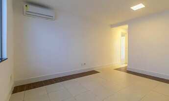 Imagem 6: Casa para venda com 670 metros quadrados com 6 quartos em Laranjeiras - Rio de Janeiro - R