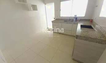 Imagem 5: Casa para aluguel, 2 quartos, 1 suíte, 1 vaga, Jardim Europa - Uberlândia/MG - R$ 1.600,00