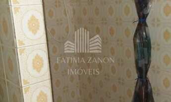 Imagem 7: Apto no Bingen - Rua principal com 3 quartos, sala, cozinha, banheiro. Não tem t