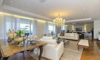 Imagem 2: Apartamento com 4 dormitórios à venda no Condomínio On The Park ao lado do Parque Burle Ma