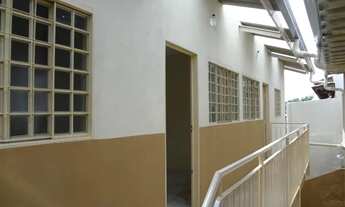 Imagem 3: Urias 2 quartos ambiente familiar, água e energia separados, com contrato