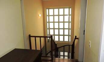 Imagem 4: Linda casa de condomínio sobrado c/211 m² - 3 dorm - 1 suíte - 400m da Rod Raposo Tavares