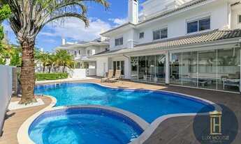 Imagem 3: Casa para Temporada em Florianópolis, Jurerê Internacional, 5 dormitórios, 4 suítes, 7 ban