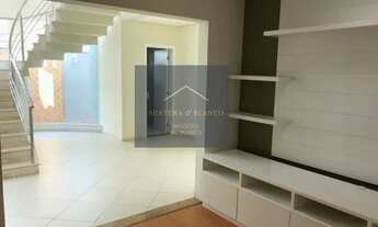 Imagem: Casa de condomínio com 3 quartos, 258m²