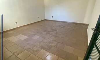 Imagem: RIBEIRÃO PRETO - Casa Padrão - PLANALTO