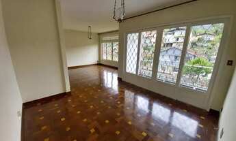 Imagem 3: Excelente casa de 3 quartos + apartamento em localização nobre