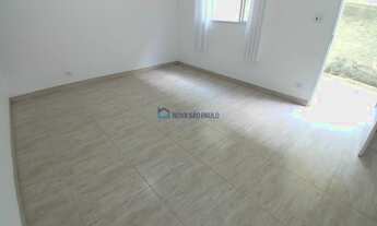 Imagem 5: Excelente casa térrea ara locação! Com 60m², fácil acesso da Av Cupecê!