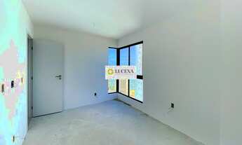 Imagem 3: Antônio e Julia Lucena - ANDAR ALTO - em frente a academia Santé