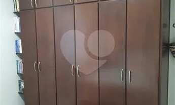 Imagem 5: Apartamento 2 Dormitórios Sala com Varanda e Vaga de Garagem