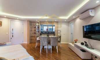 Imagem 5: Lindo apartamento de 102 m² - Agua Verde R$ 910.000,00