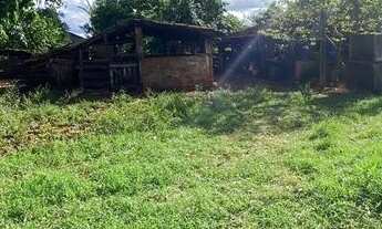 Imagem 2: CHÁCARA COM CASA DENTRO DA CIDADE - À VENDA