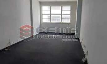 Imagem 6: Sala próximo ao metrô da Cinelândia - rua Alcindo Guanabara